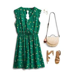 41 Hawthorn Midnight Scalloped Dress